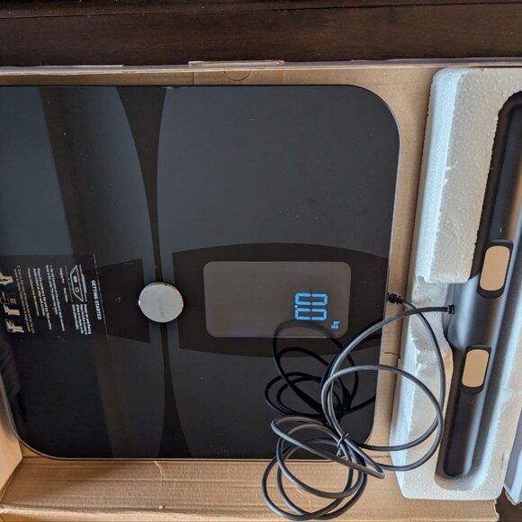 Lepulse Body Fat Scale 8 Electrode, Weighing Scale for Body Weight Fat BMI Large - Picture 3 of 10